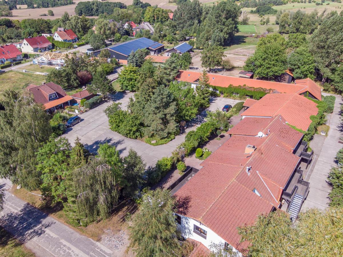 Landpension Dubnitz - Ferienwohnung 1 Sassnitz Bagian luar foto